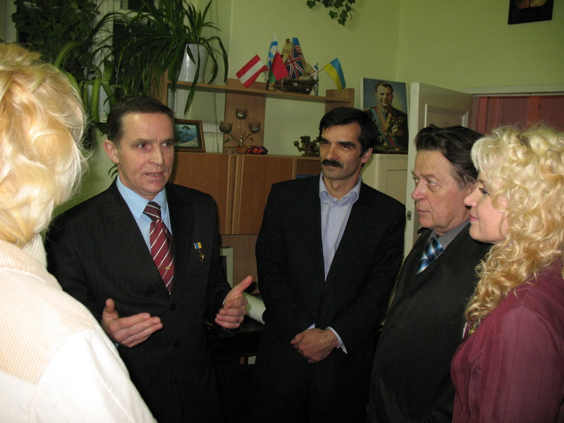 Каденюк в планетарии